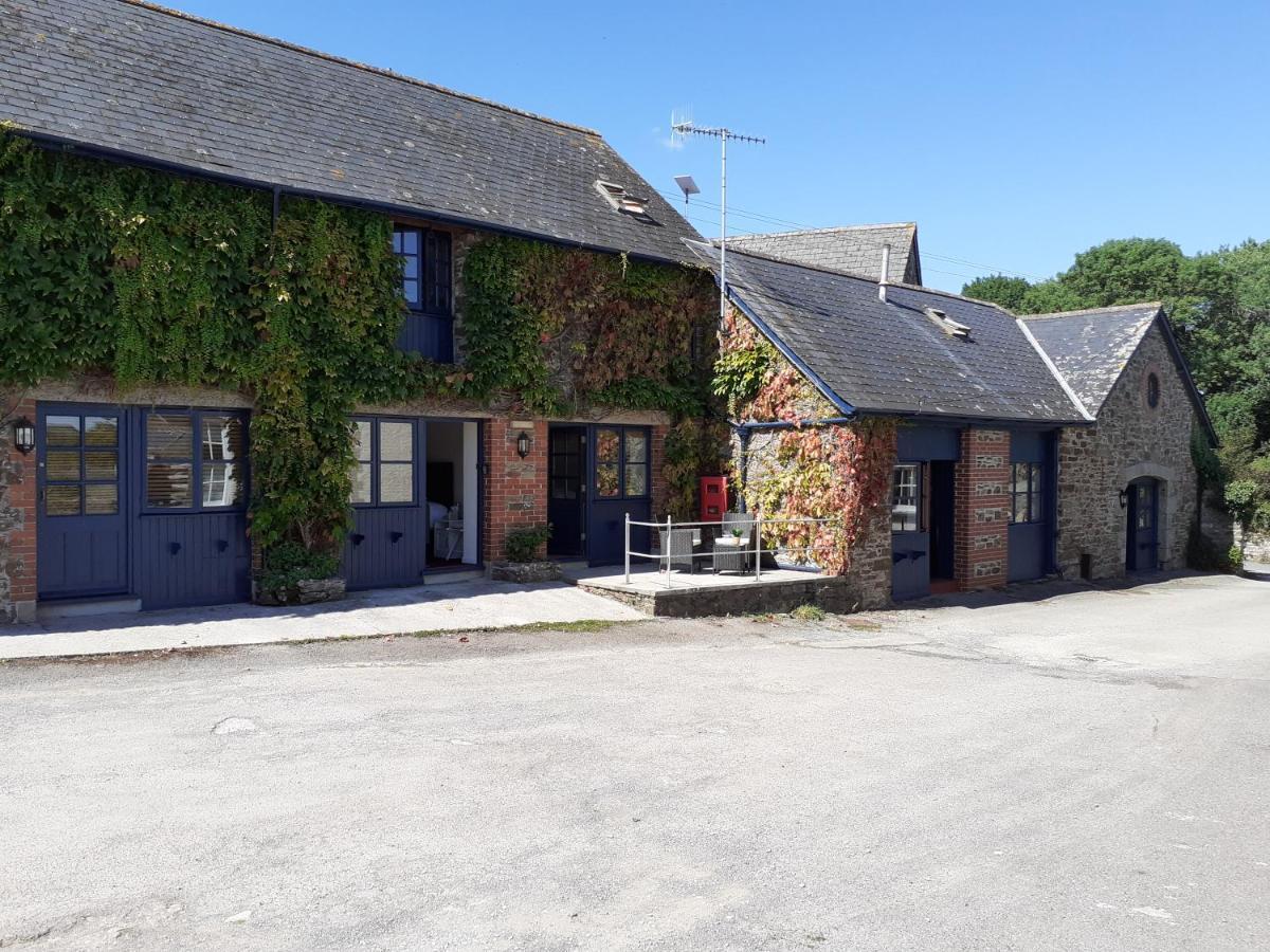 Hotel The Ivy Barn Holbeton Extérieur photo
