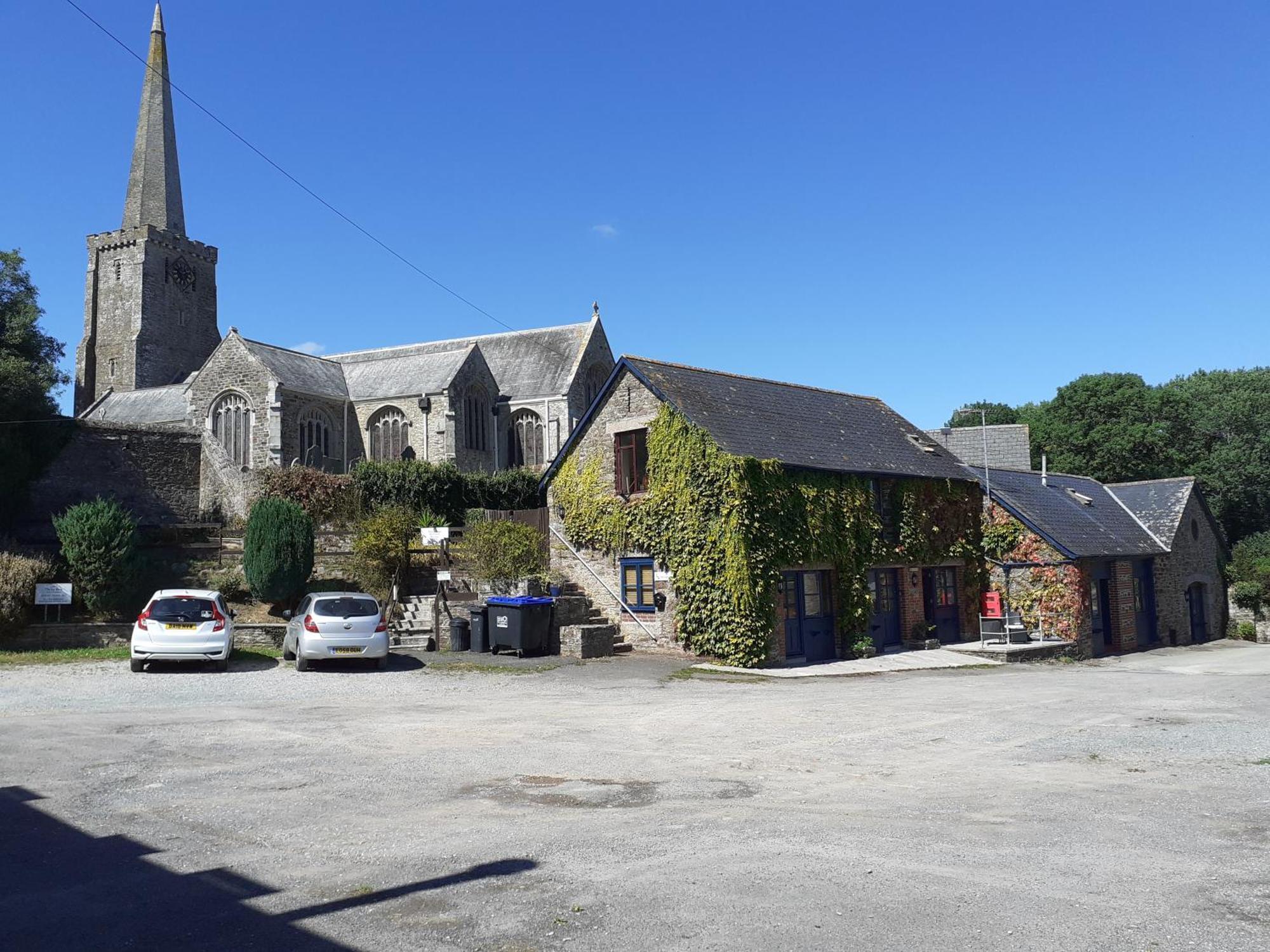 Hotel The Ivy Barn Holbeton Extérieur photo